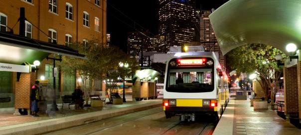 How to Get Around Dallas Using Public Transportation